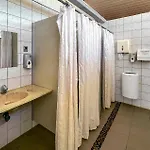 度假居 2 Bedroom Stunning In *