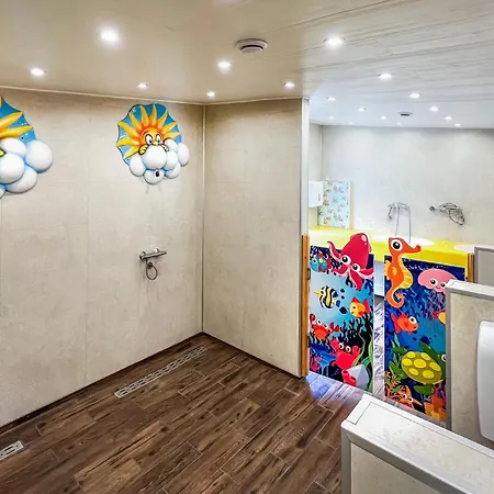 2 Bedroom Stunning In Hébergement de vacances