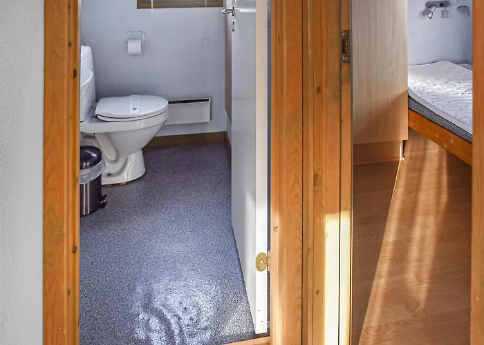 2 Bedroom Stunning In Dom wakacyjny Hanstholm